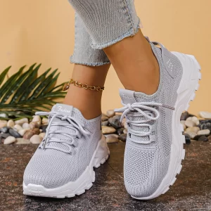 Women's casual sports shoes with breathable and comfortable mesh, thick-soled casual shoes